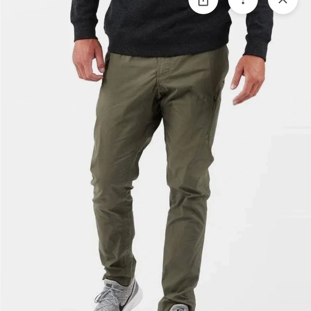 Vuori Men's Ripstop Climber Pants in Olive